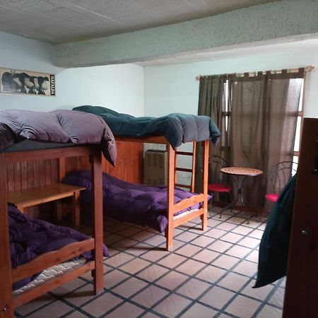 Hostel La Casa De Tounens Puerto Madryn Szoba fotó